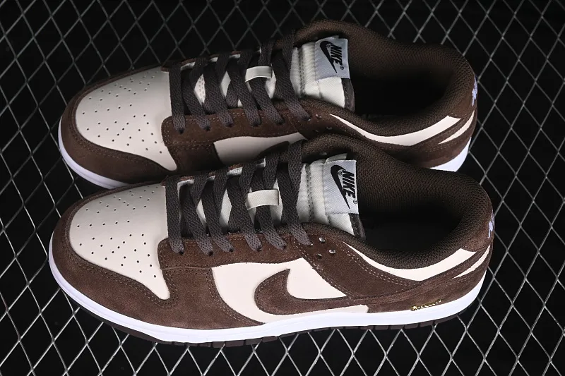 All Categories Nk SB Dunk Series Nk SB Dunk Low Low-top sneakers Nike SB Dunk Low Year of the Horse Brown Low-top casual sneakers IO4244-102